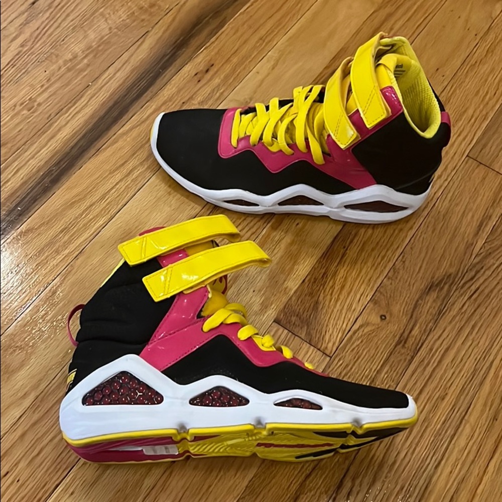 Reebok Hexalite Chi-Kaze Athletic